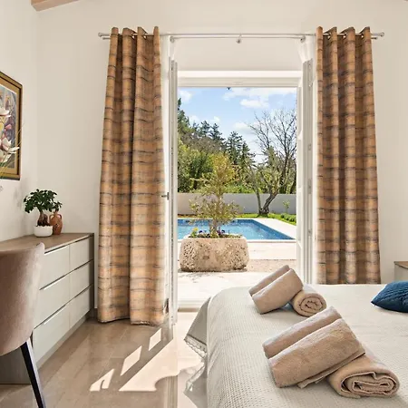 Iria Bella וילה Marčana