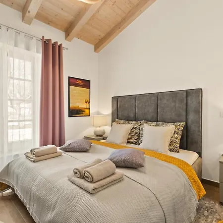 וילה Iria Bella Marčana