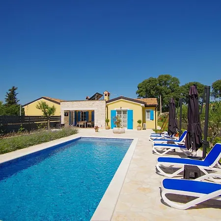 Iria Bella וילה *