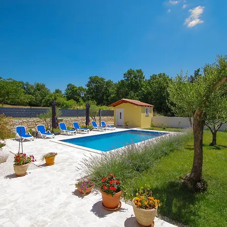 וילה Iria Bella Marčana