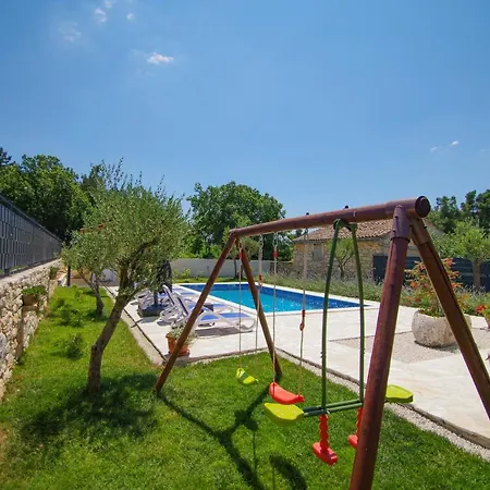 Iria Bella Villa