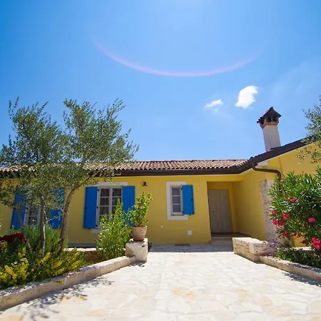 Iria Bella Villa